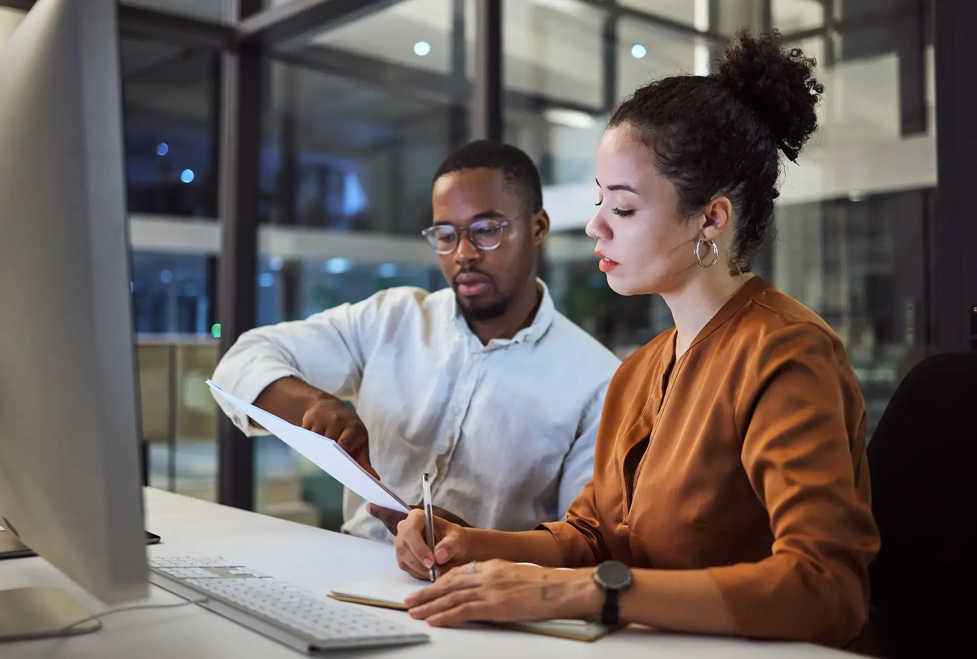 Two managed IT service provider professionals
